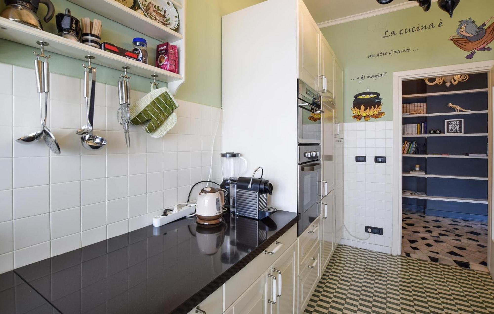 2 Bedroom Cozy Apartment In Gorizia Exterior foto